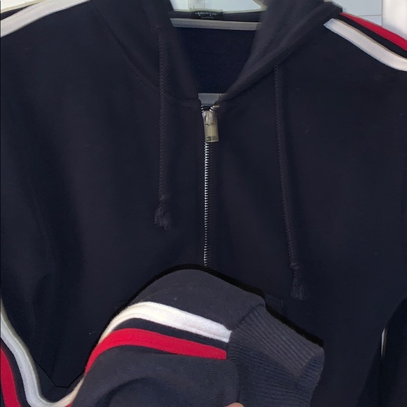 SOLD ON MERCARI - Picture 6 of 6